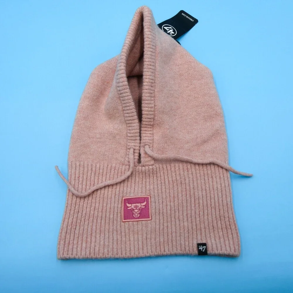 '47 Brand Chicago Bulls Winter Hat Womens Light Pink‎ Snood Hood Unisex NBA New
